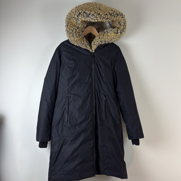 Babaton Gilligan Parka Premium Goose Down in Black - Picture 3 of 14